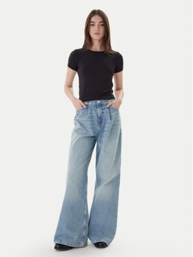 Guess Top 178747 Czarny Classic Fit