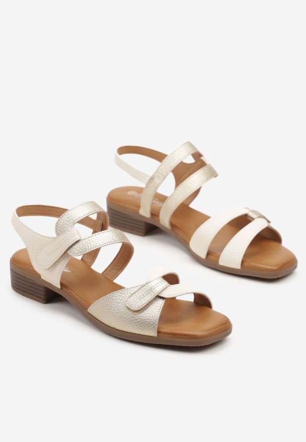 Beżowe Sandały z Geometrycznymi Paskami Nevaelle