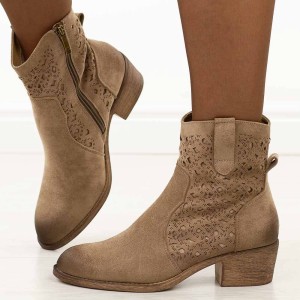 Beżowe zamszowe botki damskie Potocki 12747