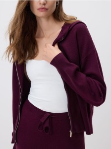 Rozpinany sweter z kapturem - ciemnofioletowy