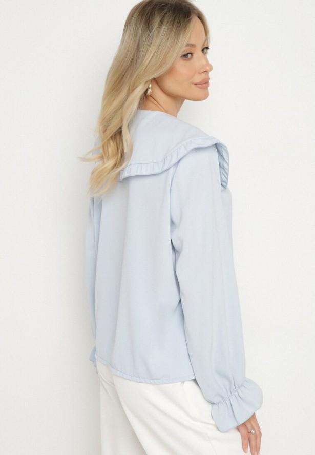 Jasnoniebieska Koszula z Ozdobnym Kołnierzykiem i Falbankami Emilarae