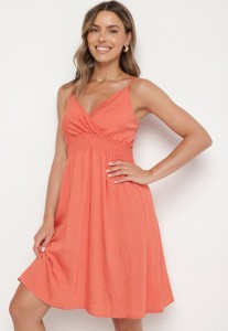 Czerwona Wiskozowa Sukienka z Kopertowym Dekoltem Arileme