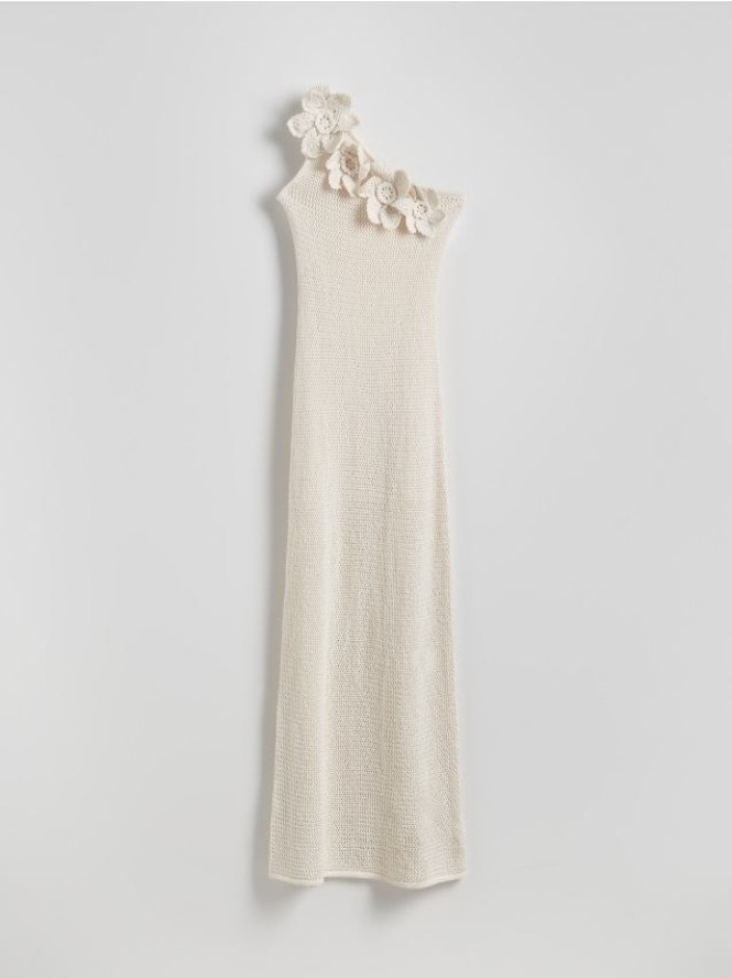 Kroszetowa sukienka maxi - kremowy