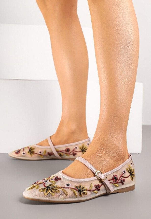 Beżowe Balerinki z Siateczki w Stylu Mary Jane Zdobione Kwiatowym Haftem Nitelissa