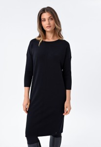 Dzianinowa sukienka oversize G-PEARL