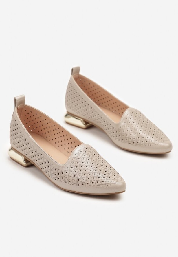 Beżowe Ażurowe Półbuty z Metaliczną Wstawką Zeniriva