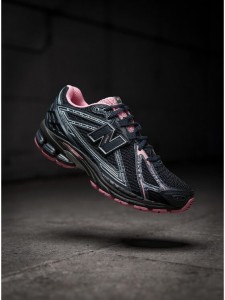 New Balance Sneakersy U1906RCU Czarny