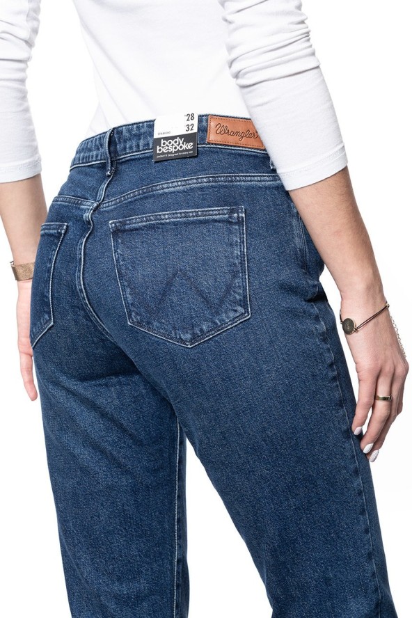 SPODNIE DAMSKIE WRANGLER STRAIGHT NIGHTFALL W28TWB96U 112128533