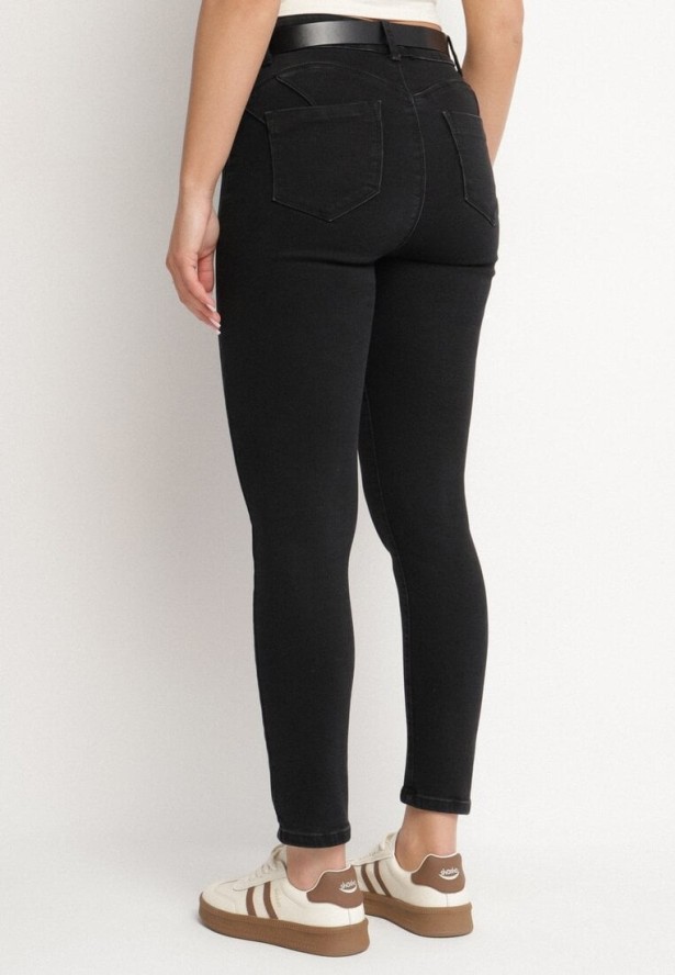 Czarne Jeansy o Dopasowanym Kroju z Efektem Push Up Vonnira