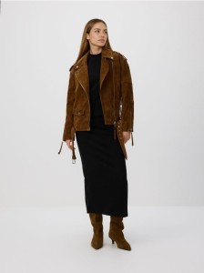 Dopasowana spódnica midi - czarny