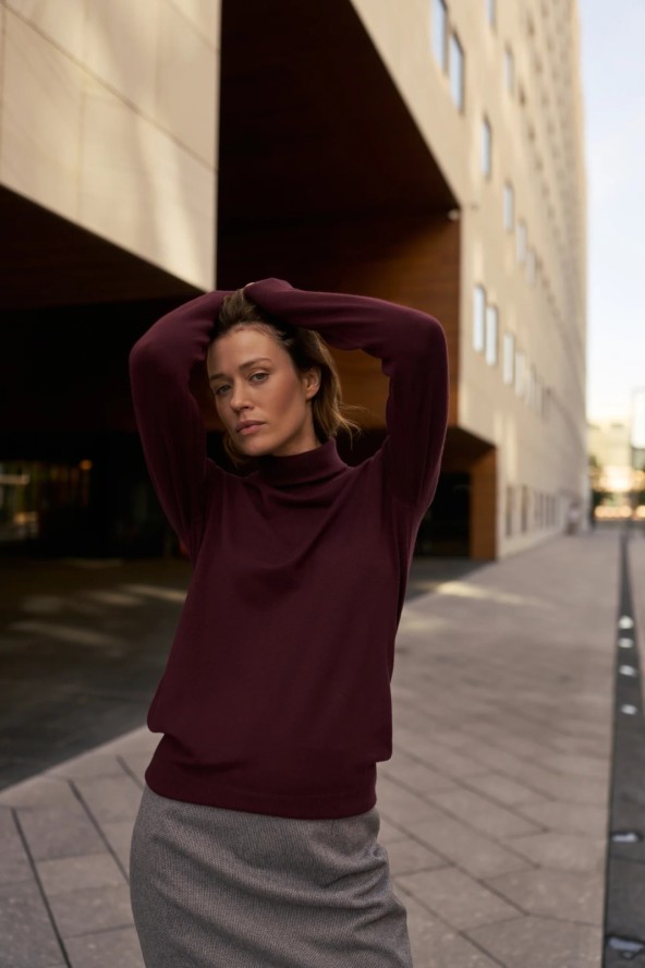 Gładki golf burgundowy