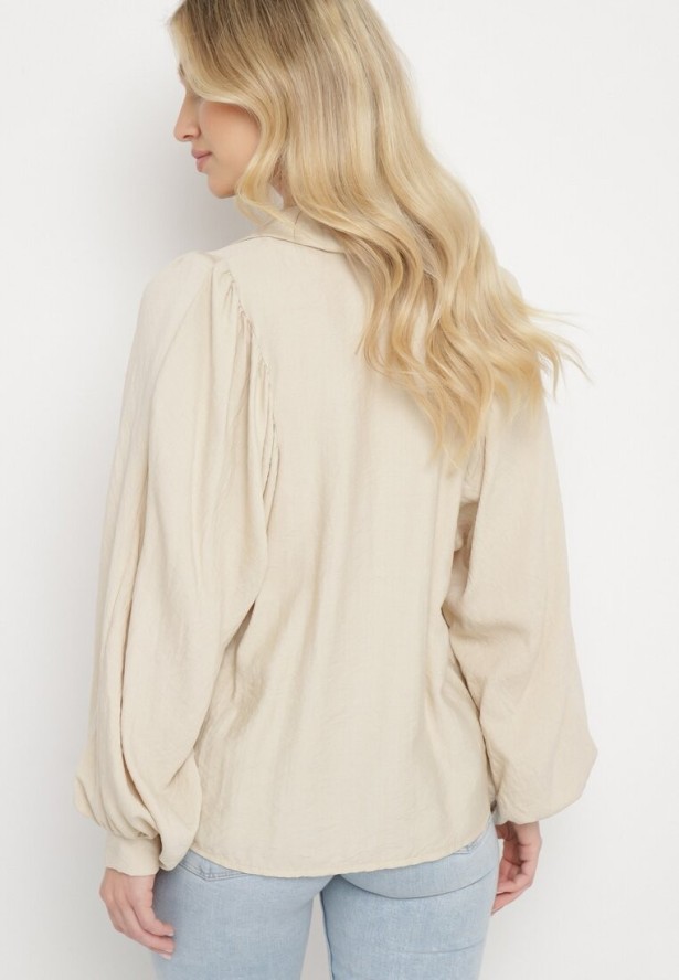 Jasnobeżowa Koszula z Rękawami typu Nietoperz i Guzikami Syrai