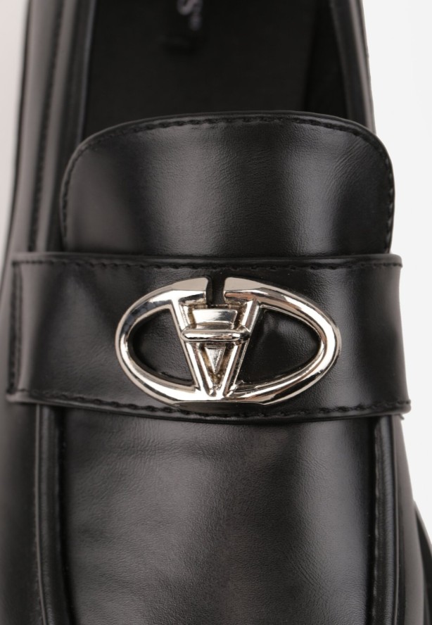 Czarne Mokasyny na Grubej Podeszwie z Ozdobną Klamrą Kikirra