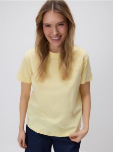 Bawełniany t-shirt regular - żółty