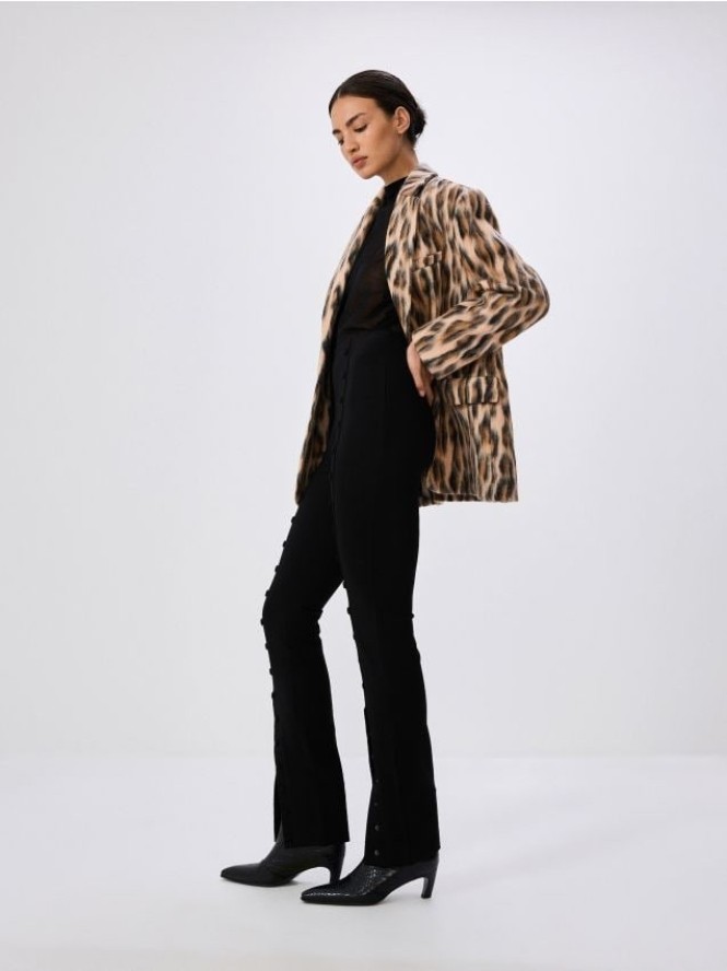 Spodnie z dekoracyjnym dołem - czarny