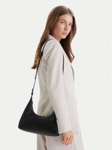 Calvin Klein Torebka Emblem Aop Perfor Lthr Bag LV04F3367G Czarny