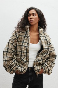 Bluza typu baranek w kratę BEŻOWO CZARNĄ - VELMORE 9344-UNI