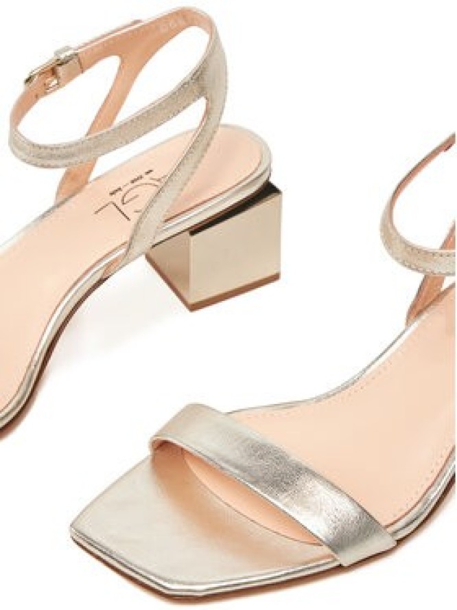 AGL Sandały Angie D660001PCKB135G252 Złoty