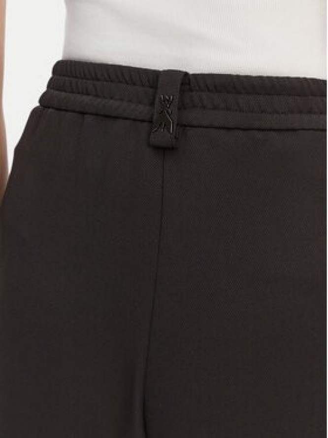 Patrizia Pepe Spodnie materiałowe 8P0696 A375 K103 Czarny Regular Fit