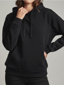 Bluza z kapturem - czarny