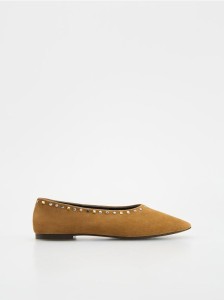 Zamszowe baleriny z ćwiekami - pomarańczowy
