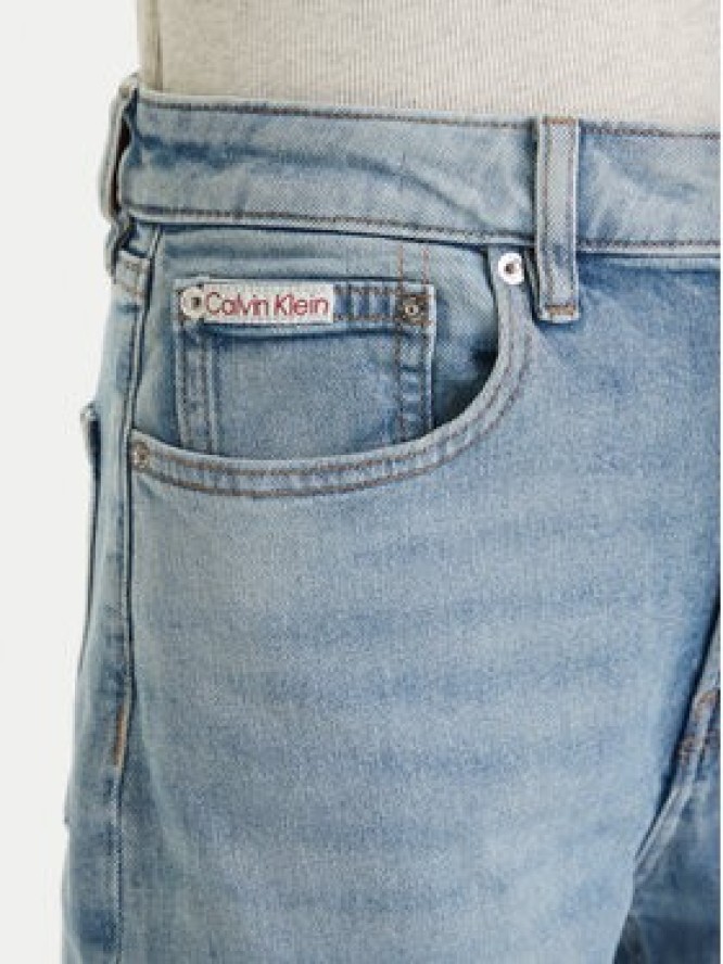 Calvin Klein Jeans Jeansy LV047F670G Niebieski Mom Fit