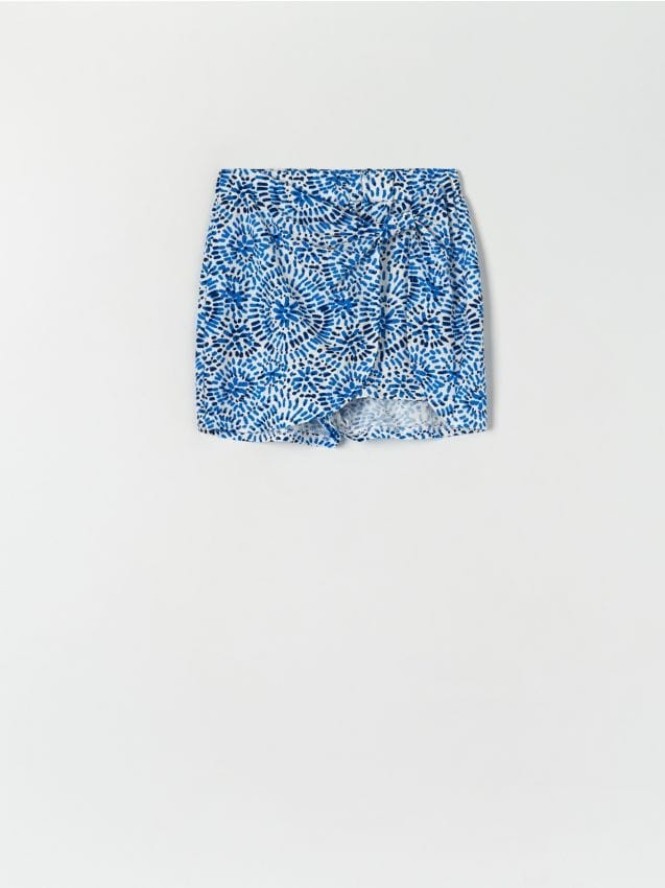 Szorty z wiązaniem - wielobarwny