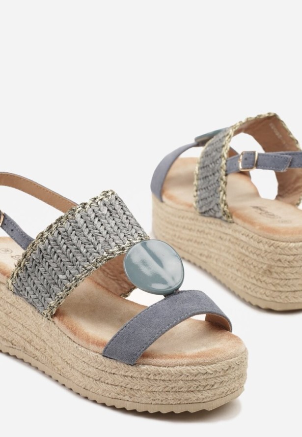 Niebieskie Sandały na Plecionej Platformie z Ozdobą Faloti