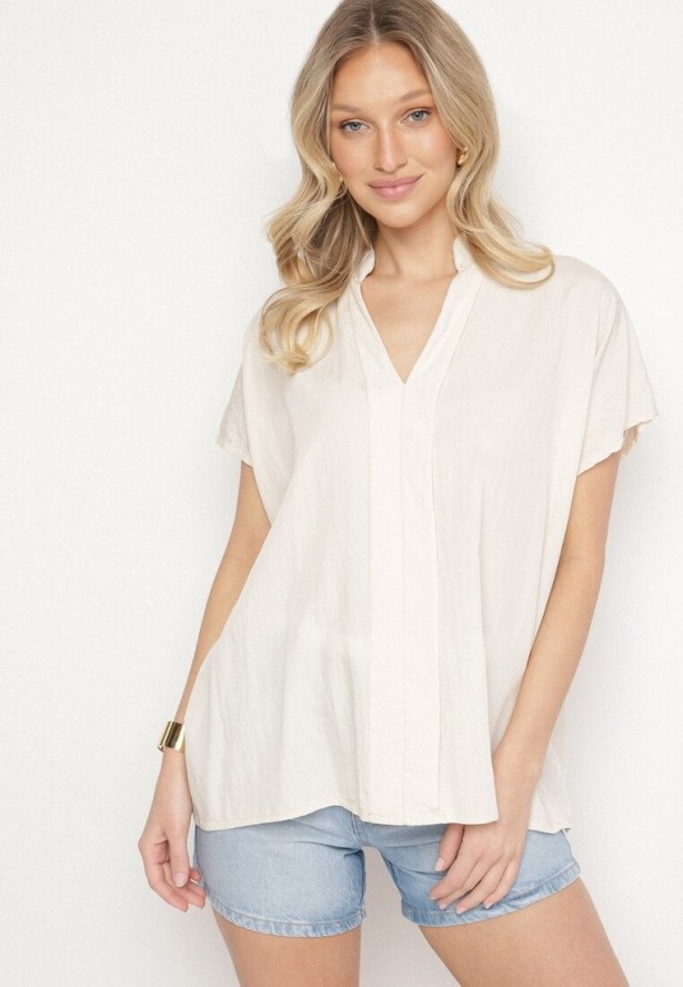 Beżowa Nietoperzowa Bluzka Oversize z Wiskozą z Dekoltem w Serek Davilisa