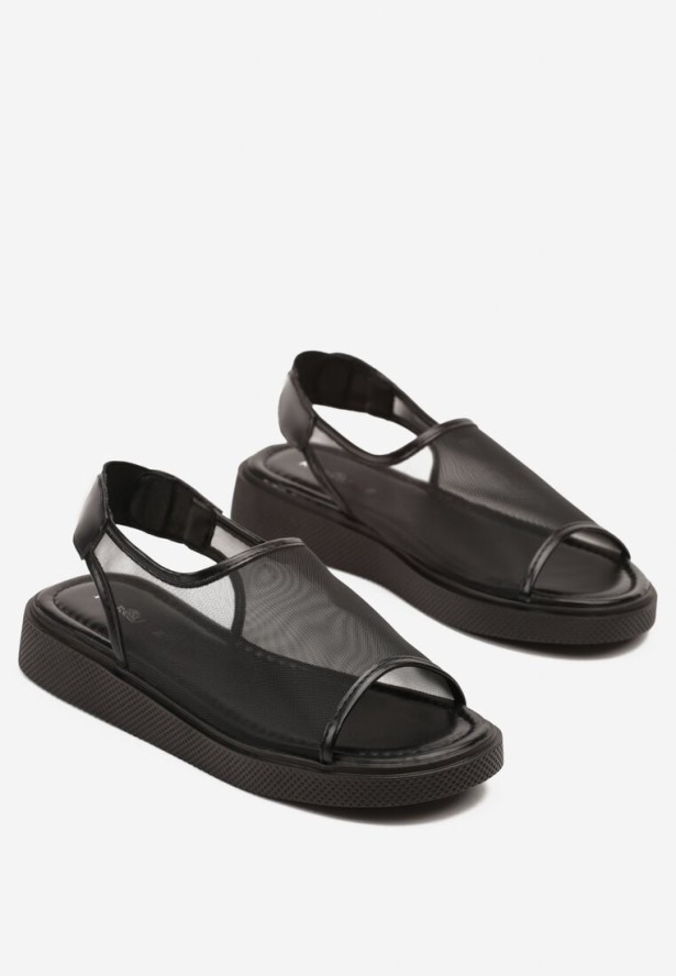 Czarne Sandały Ozdobione Paskiem Hirmoi