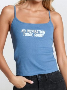 Top na ramiączkach z napisem - niebieski