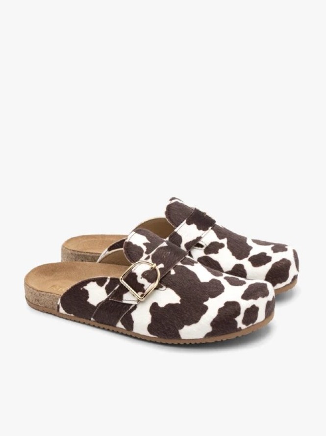 Mule damskie w krowie łaty