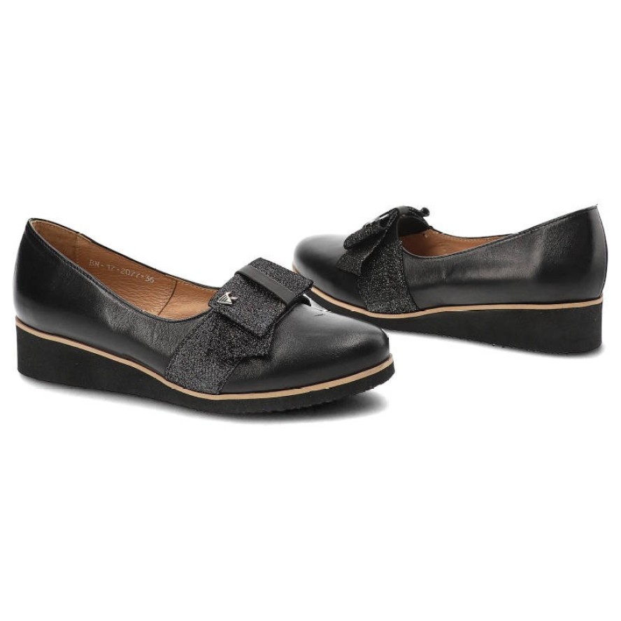Czarne Półbuty Karino Wygodne Buty Damskie