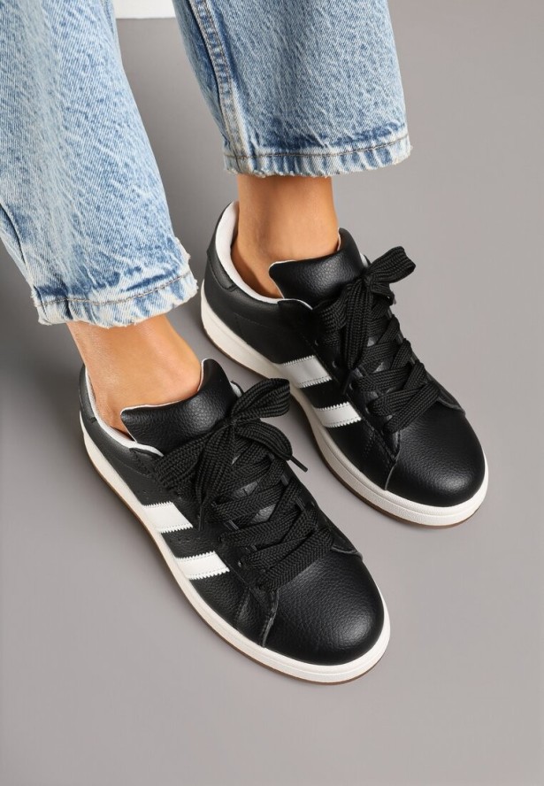 Czarne Sneakersy z Perforacją i Ozdobnymi Paskami Deolene