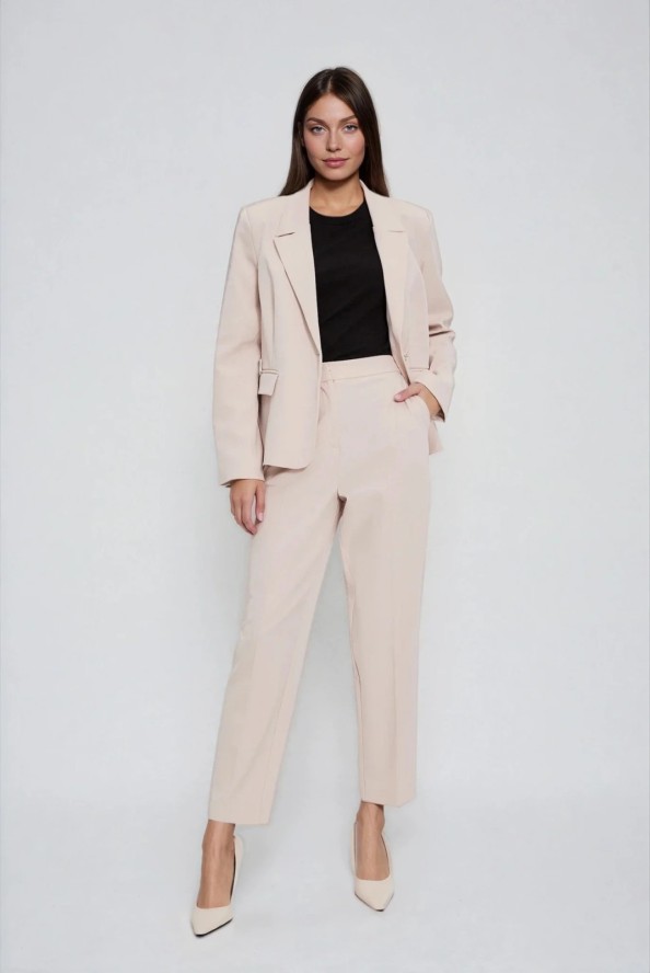 Spodnie cygaretki beżowe