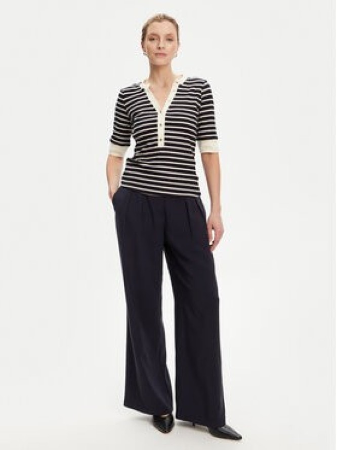 Guess Sweter W5YP20 KCZ82 Granatowy Regular Fit