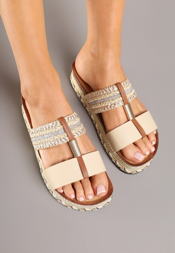 Beżowe Klapki w Stylu Boho Zdobione Plecionką i Metaliczną Nicią Vileldi