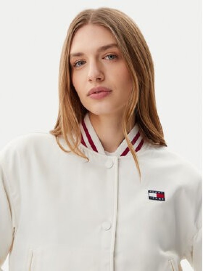 Tommy Jeans Kurtka bomber Satin Coach DW0DW20229 Biały Regular Fit