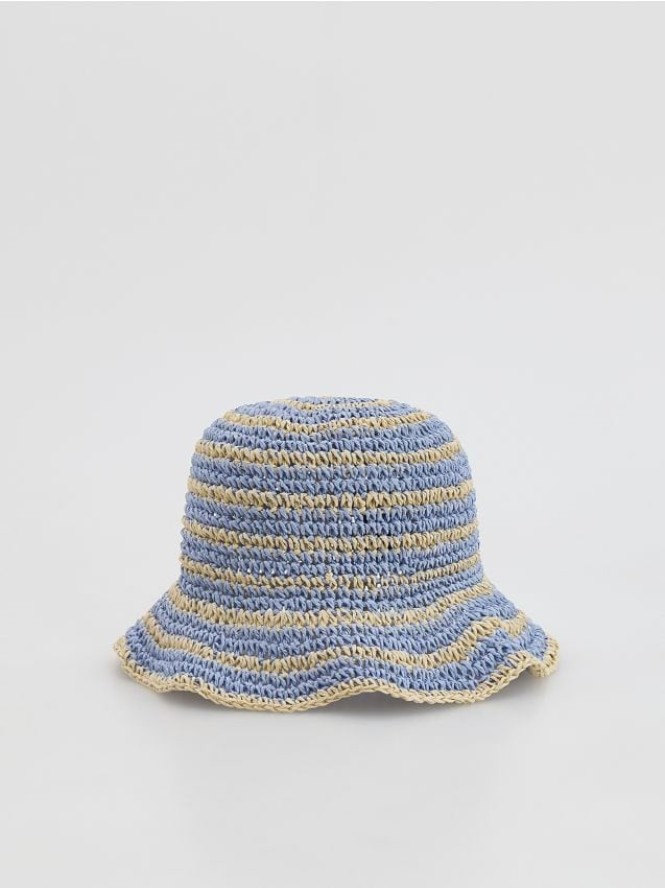Pleciony kapelusz bucket - niebieski