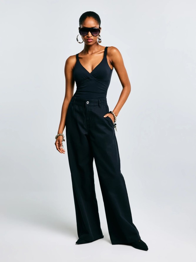 Spodnie damskie z szeroką nogawką z dodatkiem lnu czarne Malu 907