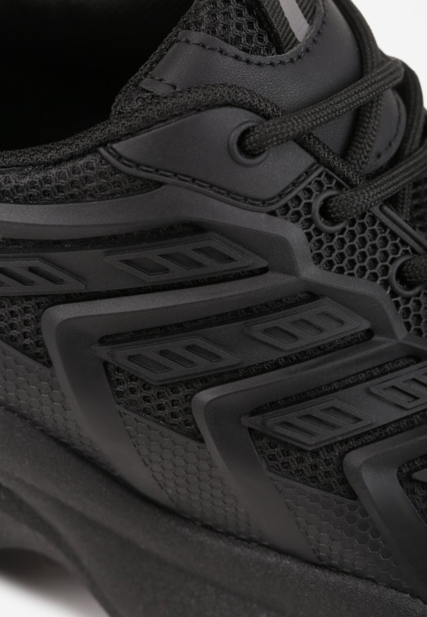 Czarne Sneakersy na Grubej Nieregularnej Podeszwie z Przeszyciami Hatila