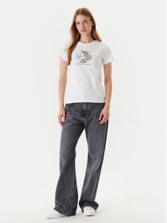 Converse T-Shirt Nature Star Chevron 10027752-A02 Biały Regular Fit