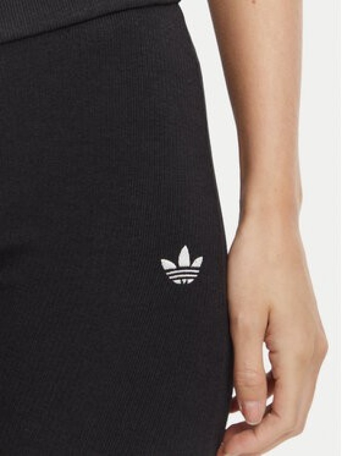 adidas Legginsy Essentials KT4771 Czarny Slim Fit