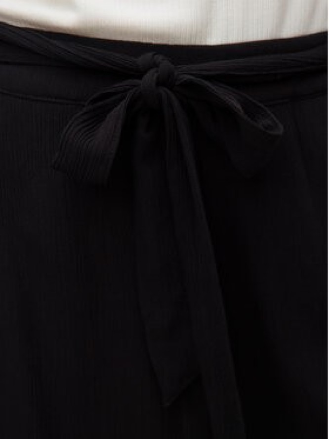 Vero Moda Szorty materiałowe Menny 10323630 Czarny Regular Fit