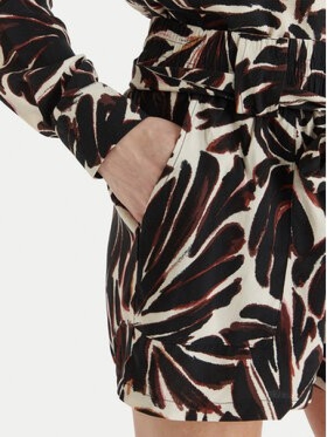 ONLY Szorty materiałowe Nova 15317850 Czarny Regular Fit