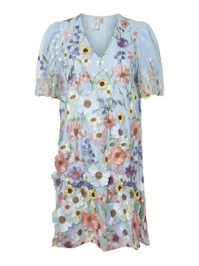 YAS Sukienka koktajlowa Flowering 26037387 Błękitny Loose Fit