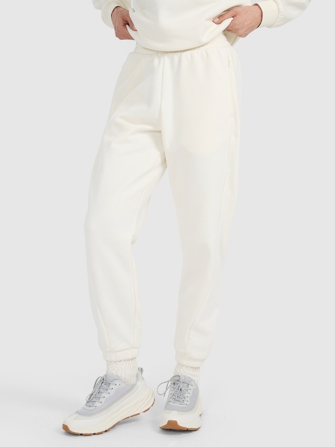 4F Spodnie dresowe joggery damskie - białe L