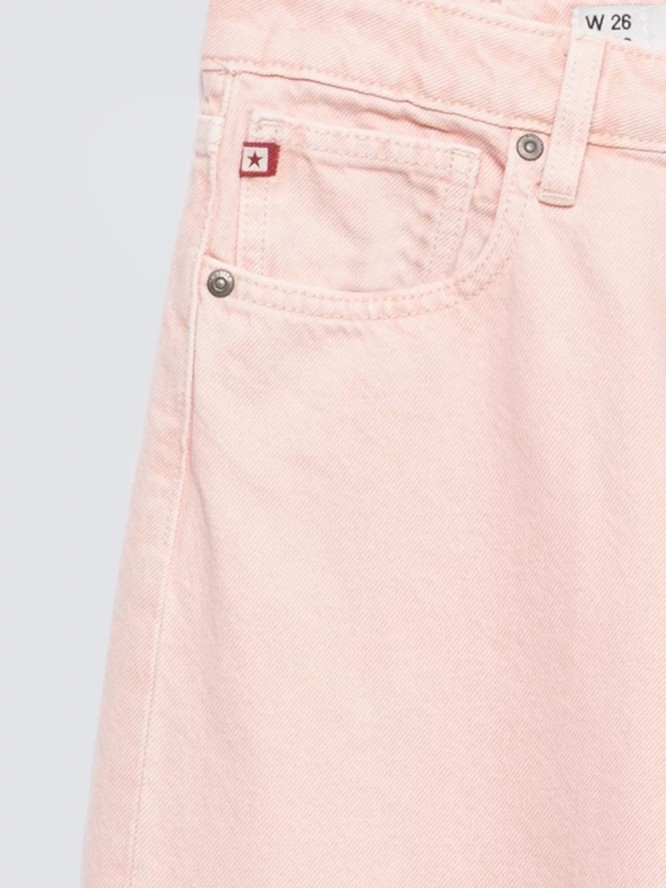 Jeansy damskie z rozszerzaną nogawką różowe Meg 601