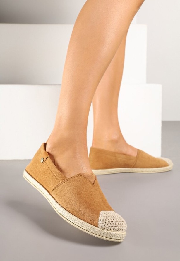 Brązowe Espadryle ze Zdobieniami z Plecionki i Elastyczną Wstawka Nelithae