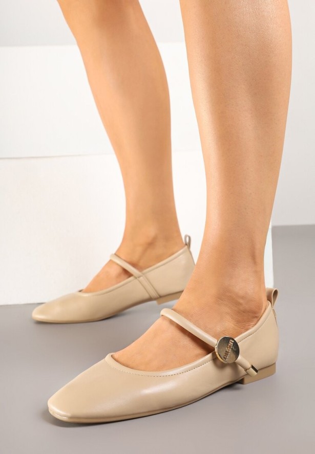Ciemnobeżowe Balerinki z Kwadratowym Noskiem i Ozdobnym Paskiem Firmio